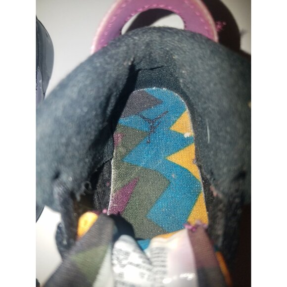 Jordan 6 Bordeaux Size 4C Toddler Size High Top Sneaker Shoe Black Gray - Picture 7 of 7